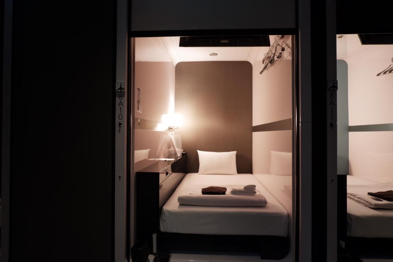 First Cabin Shinbashi Atagoyama Tokio Exterior foto